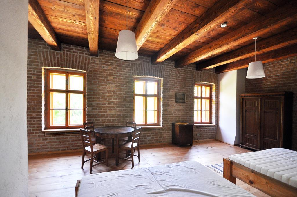Rekreacni Areal Dvur Honetice Otel Dış mekan fotoğraf